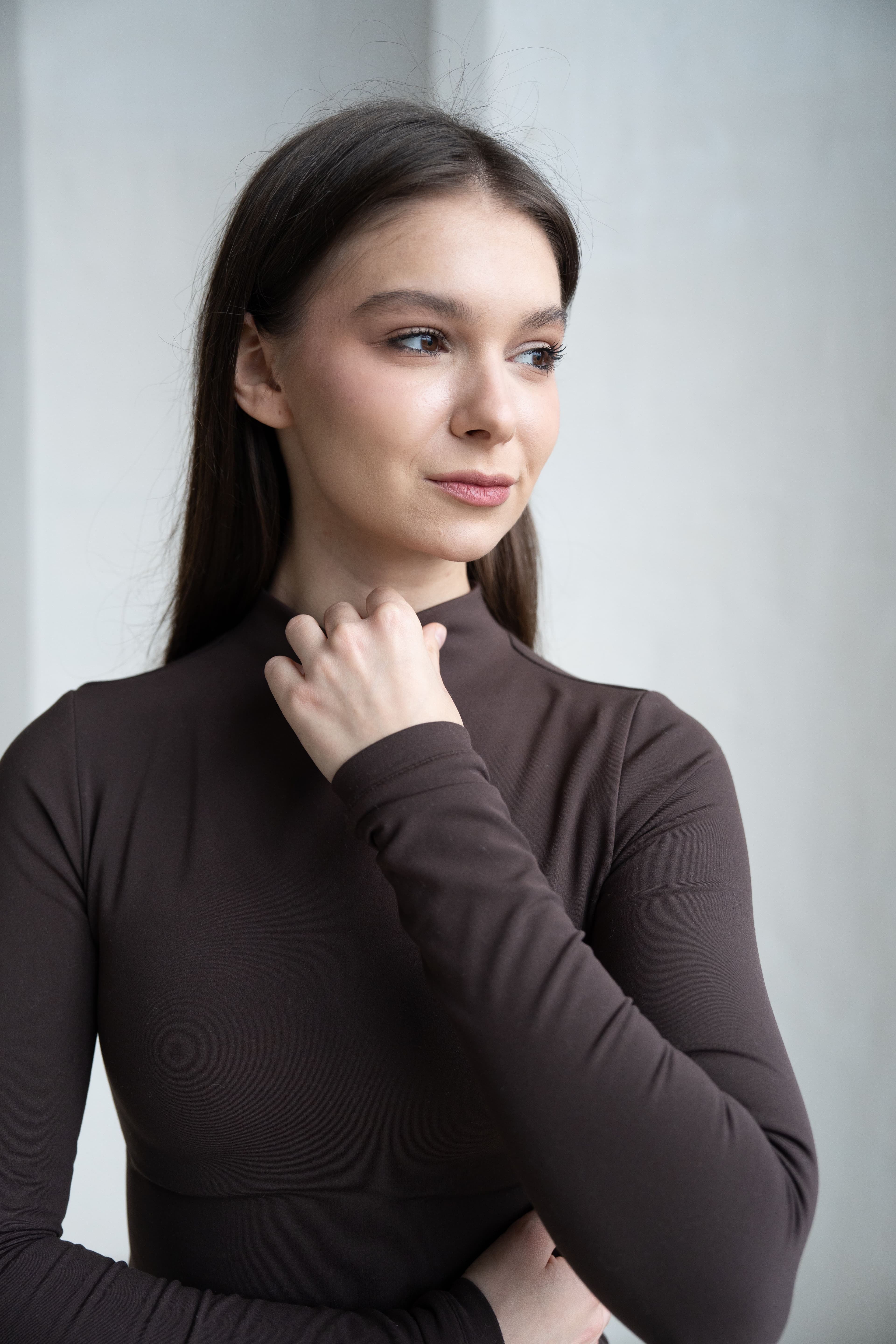 Гольф на флісі в шоколадному кольорі — фото 2