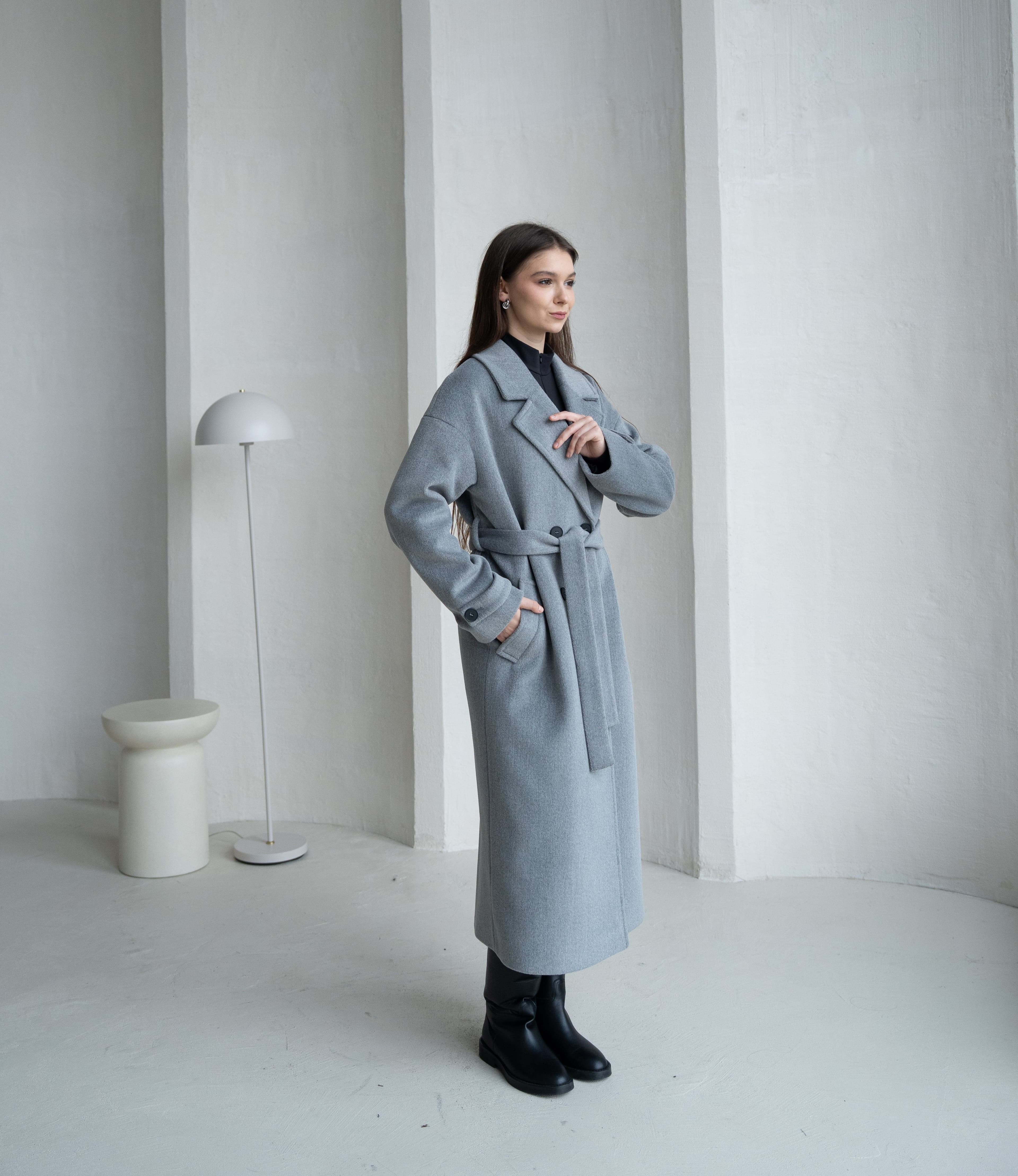 Пальто утеплене Luxe в сірому кольорі
